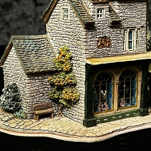 Very Rare Lilliput Lane | The Tailor | Victorian Shops Collection - Picture 9 of 14